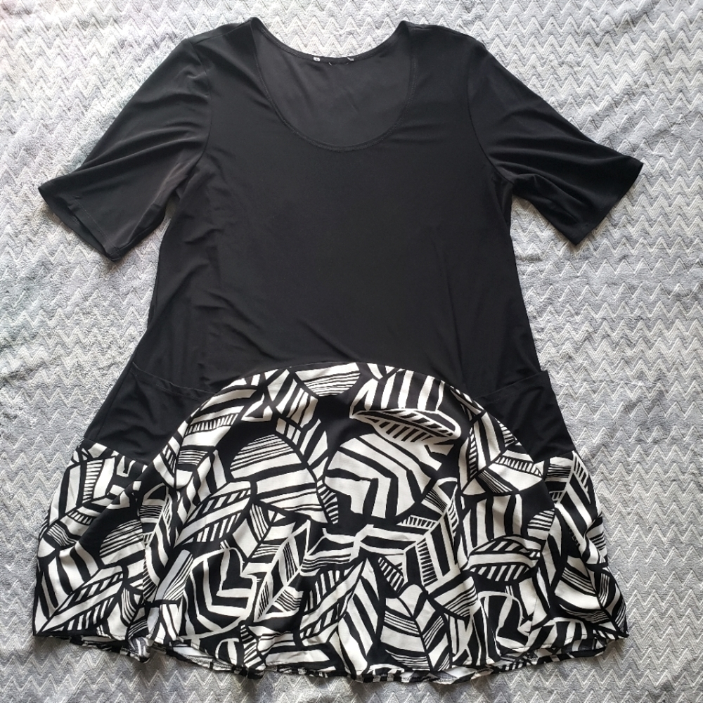 Joseph Ribkoff tropical leaf dress